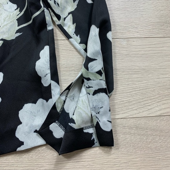CLUB MONACO Milah Black White Floral Print Top Blouse - Picture 7 of 12